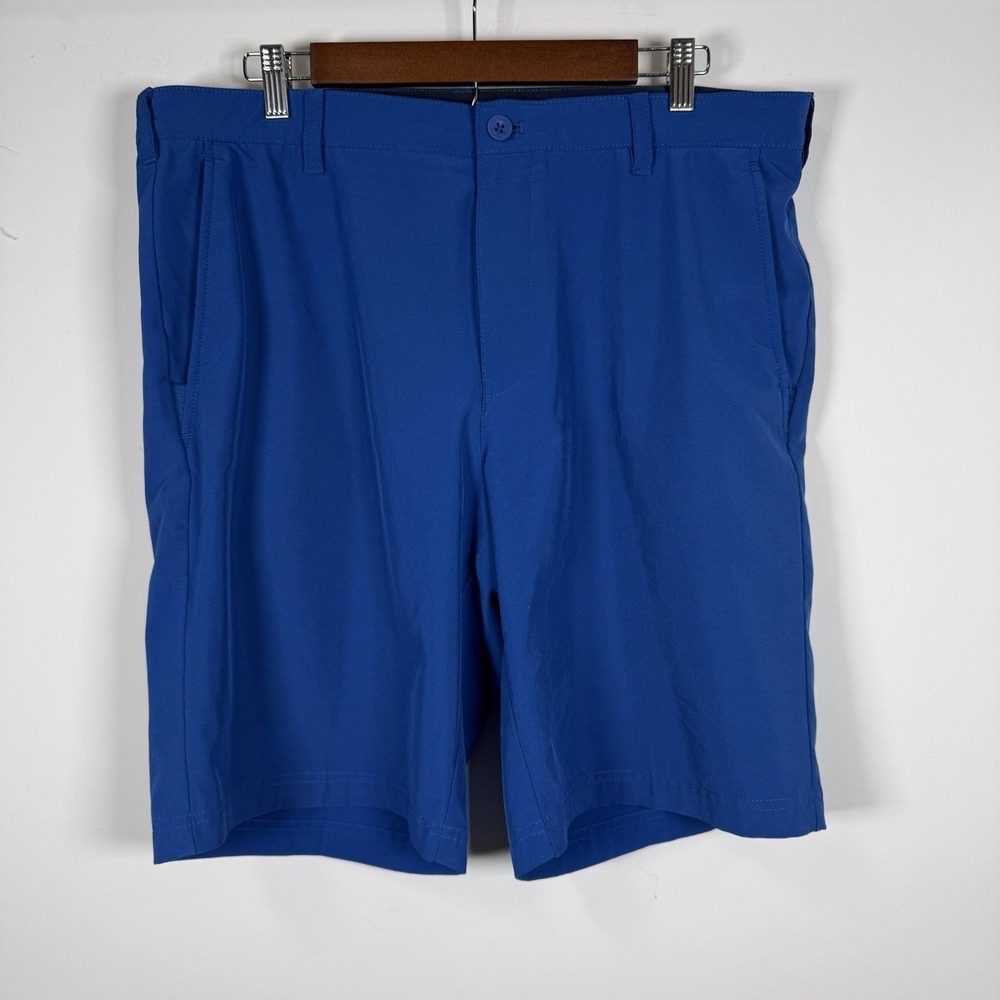 Izod Mens Cargo Shorts Blue PerformX Golf Pockets Athletic Size 32 Polyester